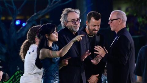 Jenna Ortega, Tim Burton y Michael Keaton