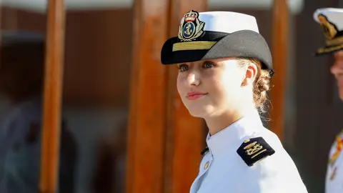 La princesa Leonor ingresa en la Escuela Naval de Marín La princesa Leonor ingresa en la Escuela Naval de Marín
