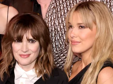 Winona Ryder y Millie Bobby Brown, actrices de Stranger Things Winona Ryder y Millie Bobby Brown, actrices de Stranger Things