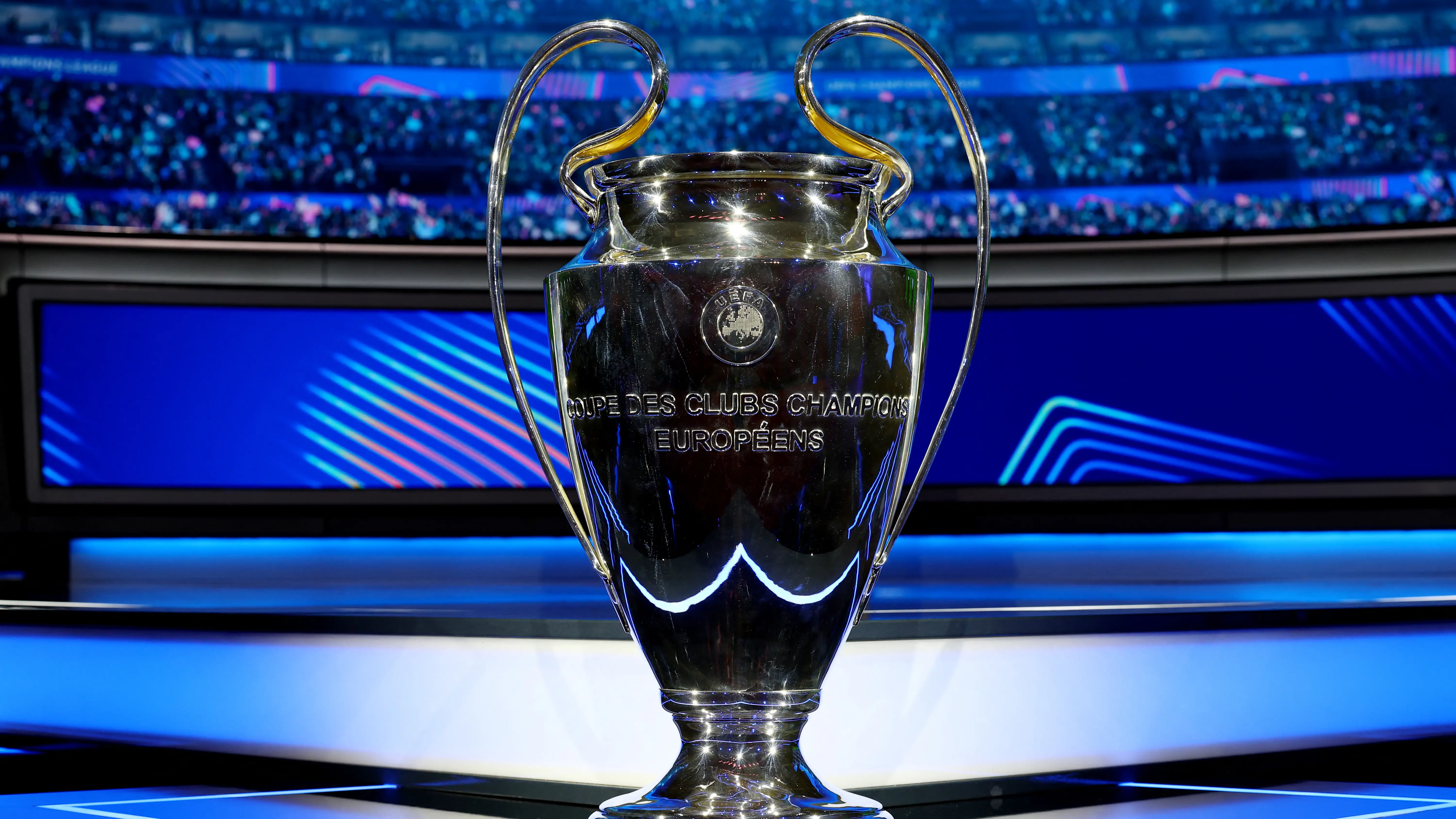 Trofeo de la Champions League 2024-25 Trofeo de la Champions League 2024-25