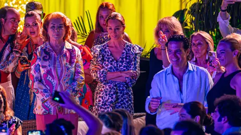 Isabel Preysler disfrutando del concierto de Julio Iglesias Jr. en Marbella Isabel Preysler disfrutando del concierto de Julio Iglesias Jr. en Marbella