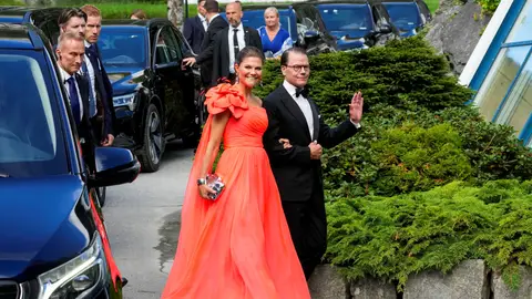 La la princesa Victoria de Suecia junto a su marido, Daniel La la princesa Victoria de Suecia junto a su marido, Daniel