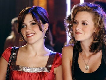 Sophia Bush y Hilarie Burton en One Tree Hill