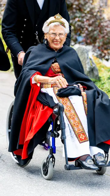 La princesa Astrid de Noruega en la boda de Marta Luisa La princesa Astrid de Noruega en la boda de Marta Luisa