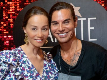 Isabel Preysler y Julio Iglesias Jr.