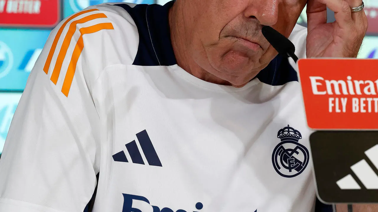 Carlo Ancelotti en rueda de prensa Carlo Ancelotti en rueda de prensa