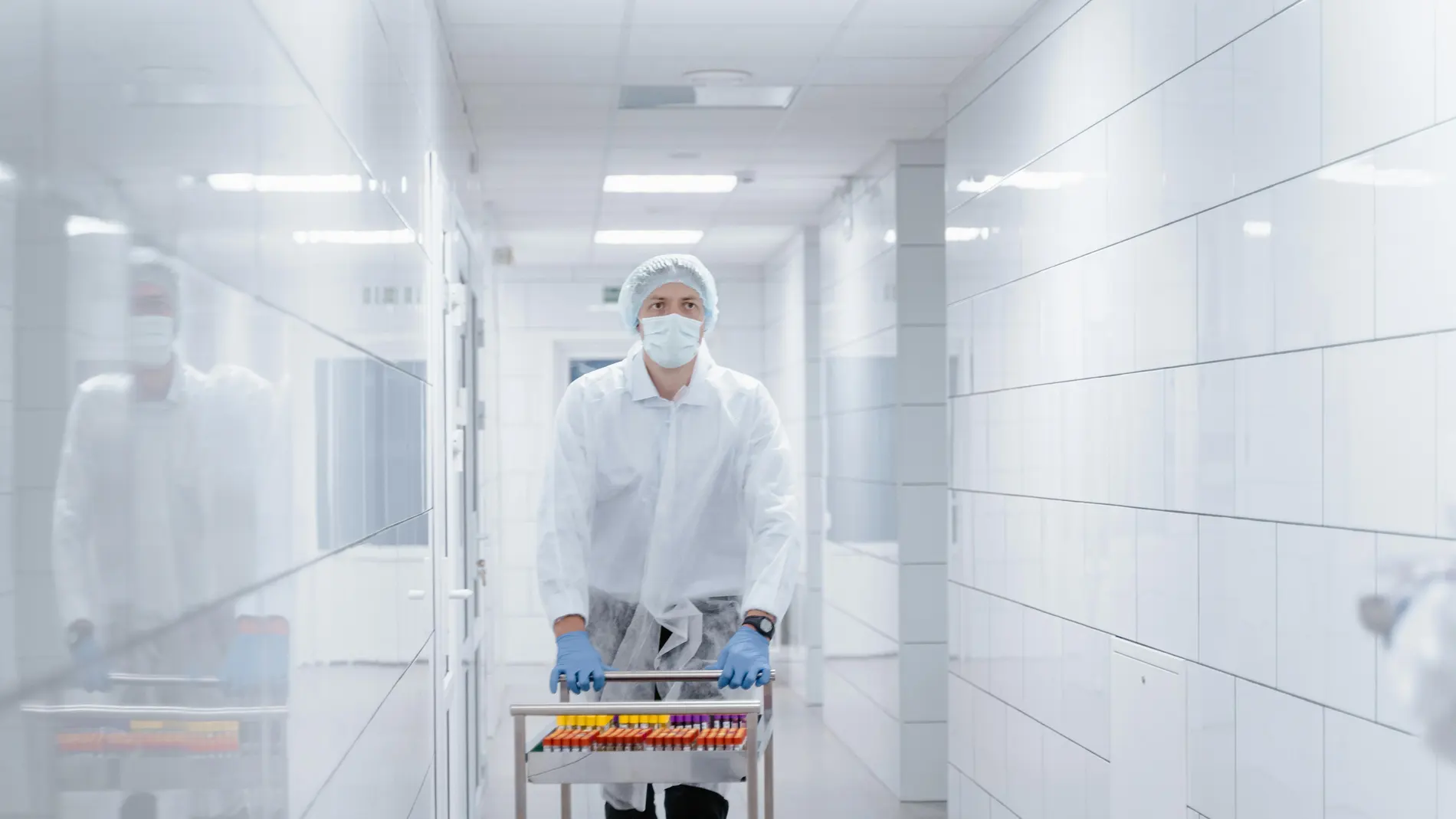 Imagen de archivo de un investigador. Imagen de archivo de un investigador.