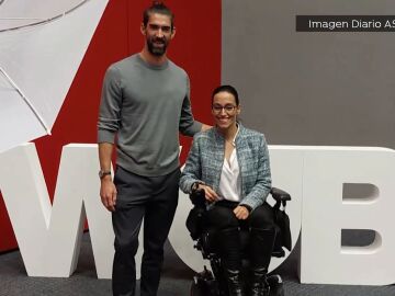 Teresa Perales hace historia igualando las medallas de Phelps 