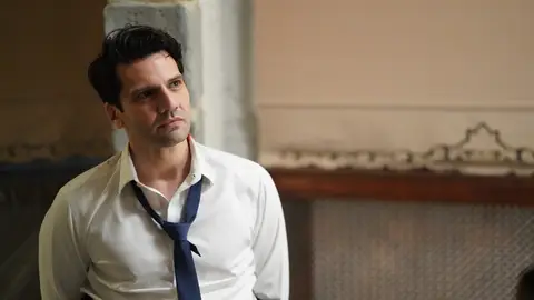 En el último capítulo de Secretos de familia: el tiempo de Ilgaz se agota mientras Ceylin lo busca desesperadamente En el último capítulo de Secretos de familia: el tiempo de Ilgaz se agota mientras Ceylin lo busca desesperadamente