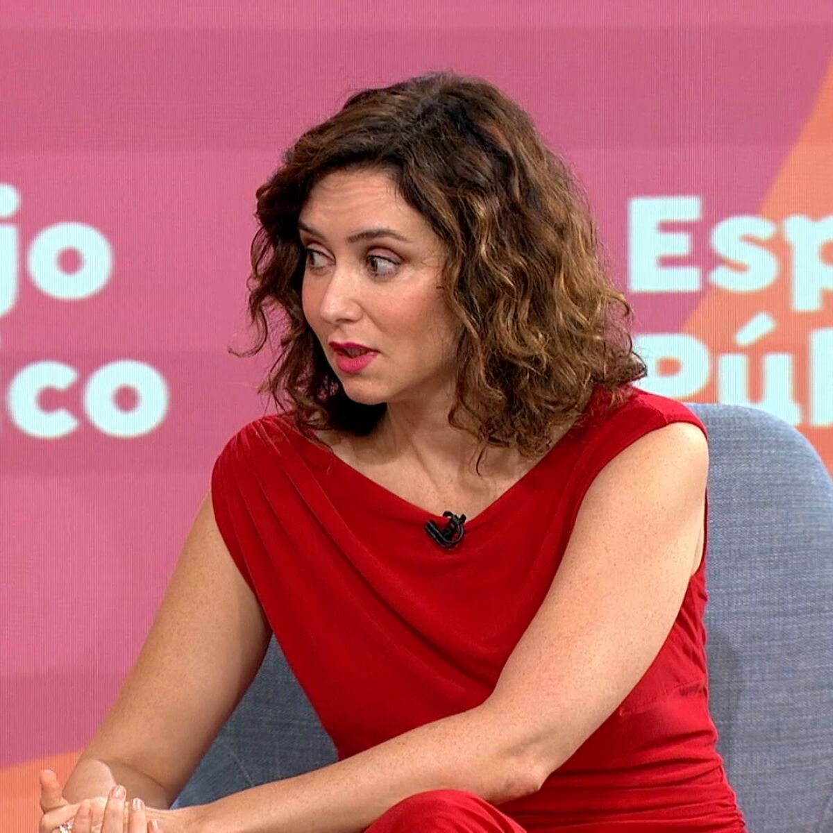 Ayuso desvela qué haría si se encontrase con Puigdemont en Gran Vía: "Le  invitaría a..."