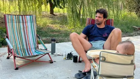 Así han sido las inolvidables vacaciones de Kaan Urgancıoğlu en su primer verano como padre Así han sido las inolvidables vacaciones de Kaan Urgancıoğlu en su primer verano como padre
