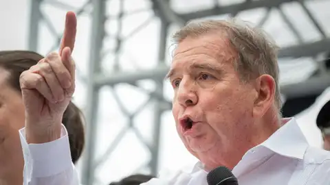 Abanderado de la mayor coalición opositora de Venezuela, Edmundo González Urrutia Abanderado de la mayor coalición opositora de Venezuela, Edmundo González Urrutia