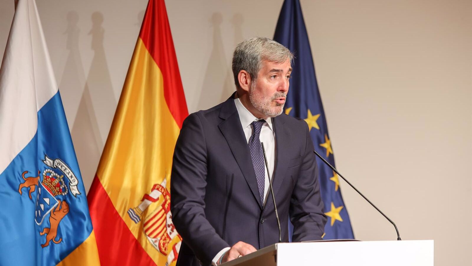 Clavijo vuelve a arremeter contra el Gobierno y dice que el Estado 