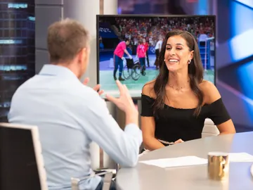 “El oro lo he conseguido gracias a todo el cariño de la gente” Carolina Marín abre su corazón con Pablo Motos “El oro lo he conseguido gracias a todo el cariño de la gente” Carolina Marín abre su corazón con Pablo Motos