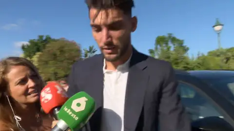 Rafa Mir a la salida del juzgado Rafa Mir a la salida del juzgado