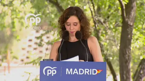 Ayuso insta a los presidentes del PP a rechazar reuniones con Sánchez Ayuso insta a los presidentes del PP a rechazar reuniones con Sánchez
