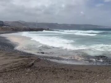 Canarias activa la emergencia de nivel 2 por vertido de fuel en las costas de telde y las palmas