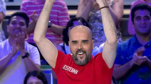 ¡Acapara el juego en La ruleta! Completa él solo el panel, consigue tres gajos y acumula más de 1.000 euros ¡Acapara el juego en La ruleta! Completa él solo el panel, consigue tres gajos y acumula más de 1.000 euros