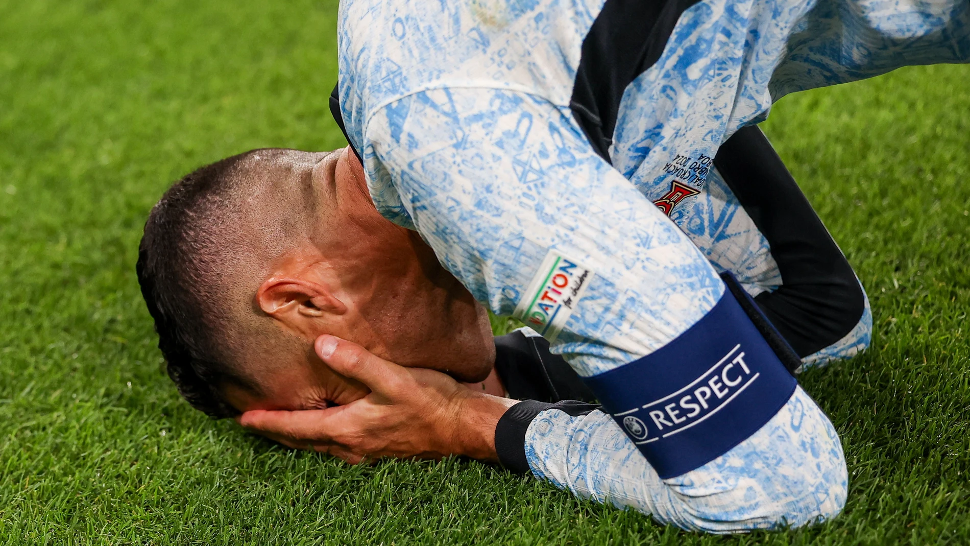 Cristiano Ronaldo celebra su gol 900 Cristiano Ronaldo celebra su gol 900