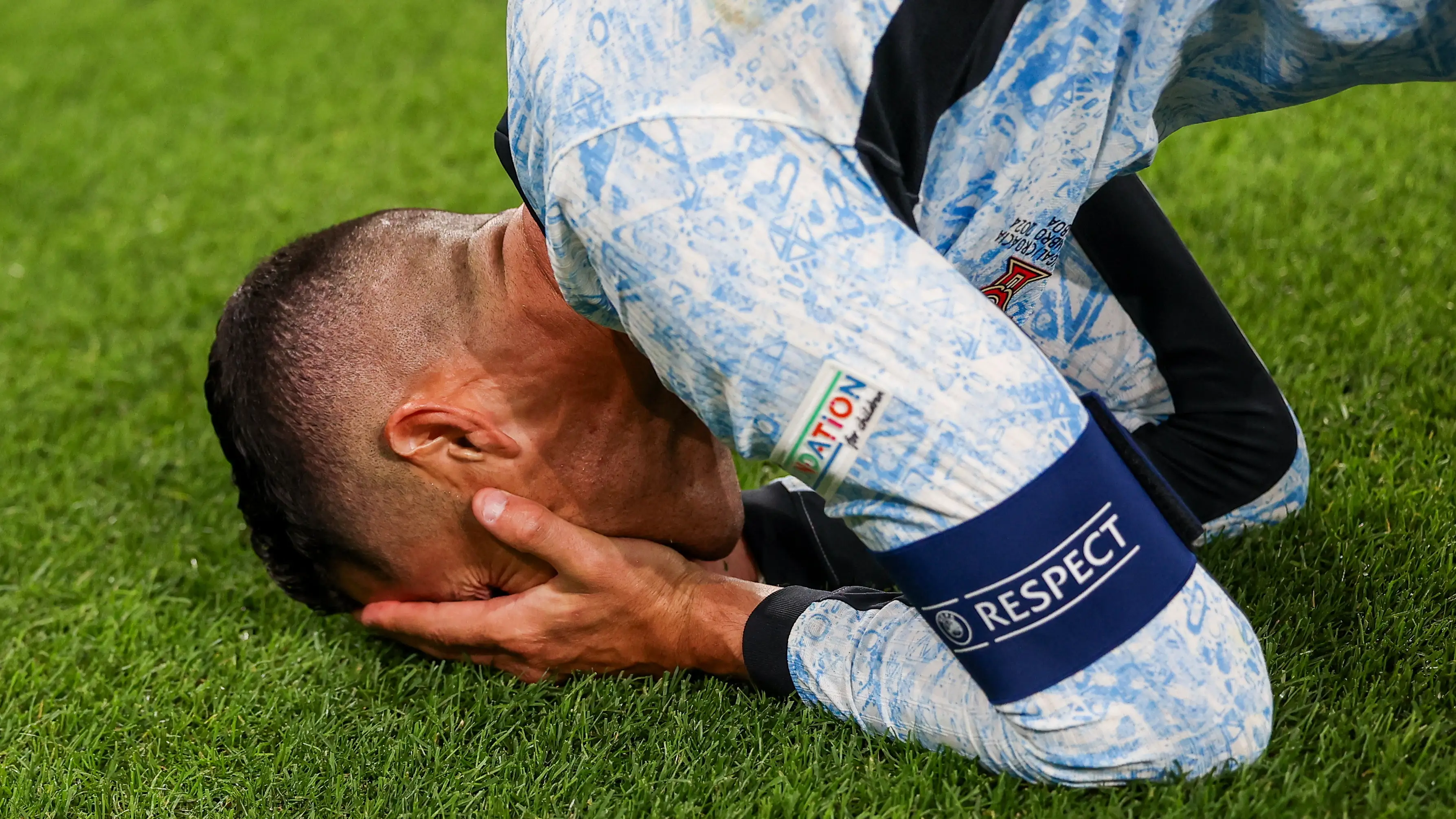 Cristiano Ronaldo celebra su gol 900 Cristiano Ronaldo celebra su gol 900