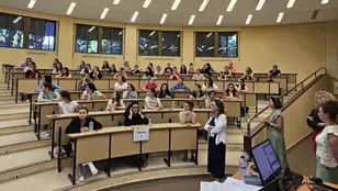Imagen de archivo de las oposiciones de docentes en Extremadura.