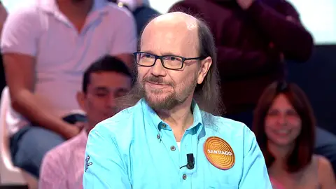 Santiago Segura da el pésame a Pablo por tenerle en el equipo Santiago Segura en el Torneo mil programas de Pasapalabra