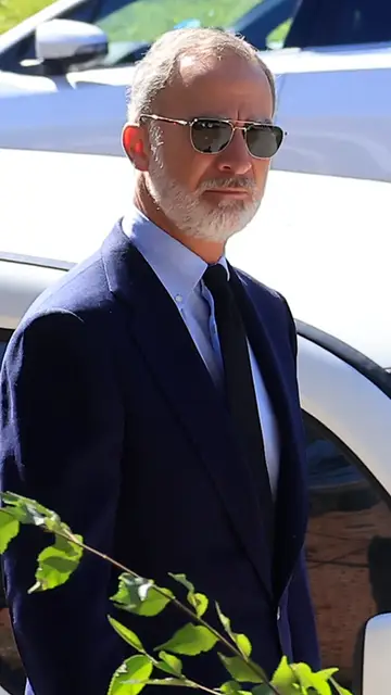 Felipe VI se despide de su primo, Juan Gómez-Acebo Felipe VI se despide de su primo, Juan Gómez-Acebo