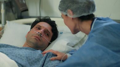 Ceylin, emocionada, se reencuentra con Ilgaz: ¡el fiscal ha sido rescatado con vida!