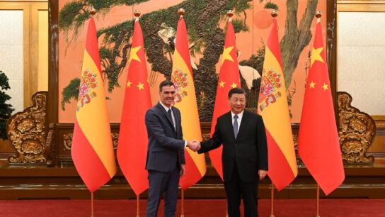 El presidente del Gobierno, Pedro S&aacute;nchez, es recibido por el presidente de la Rep&uacute;blica Popular China, Xi Jinping. 