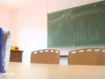 La escuela de Teresa, en Castellón, reabre sus puertas tras seis años cerrada gracias a la llegada de nuevas familias La escuela de Teresa, en Castellón, reabre sus puertas tras seis años cerrada gracias a la llegada de nuevas familias