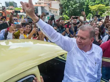 La OEA denuncia el "exilio forzado" de Edmundo González tras su viaje a España La OEA denuncia el "exilio forzado" de Edmundo González tras su viaje a España
