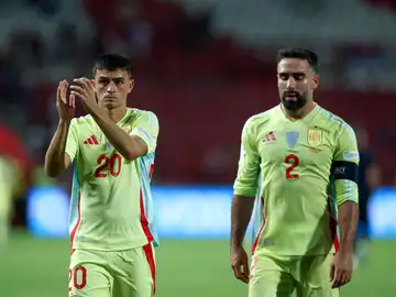 Pedri y Carvajal tras el empate entre Serbia y España en la Nations League Pedri y Carvajal tras el empate entre Serbia y España en la Nations League
