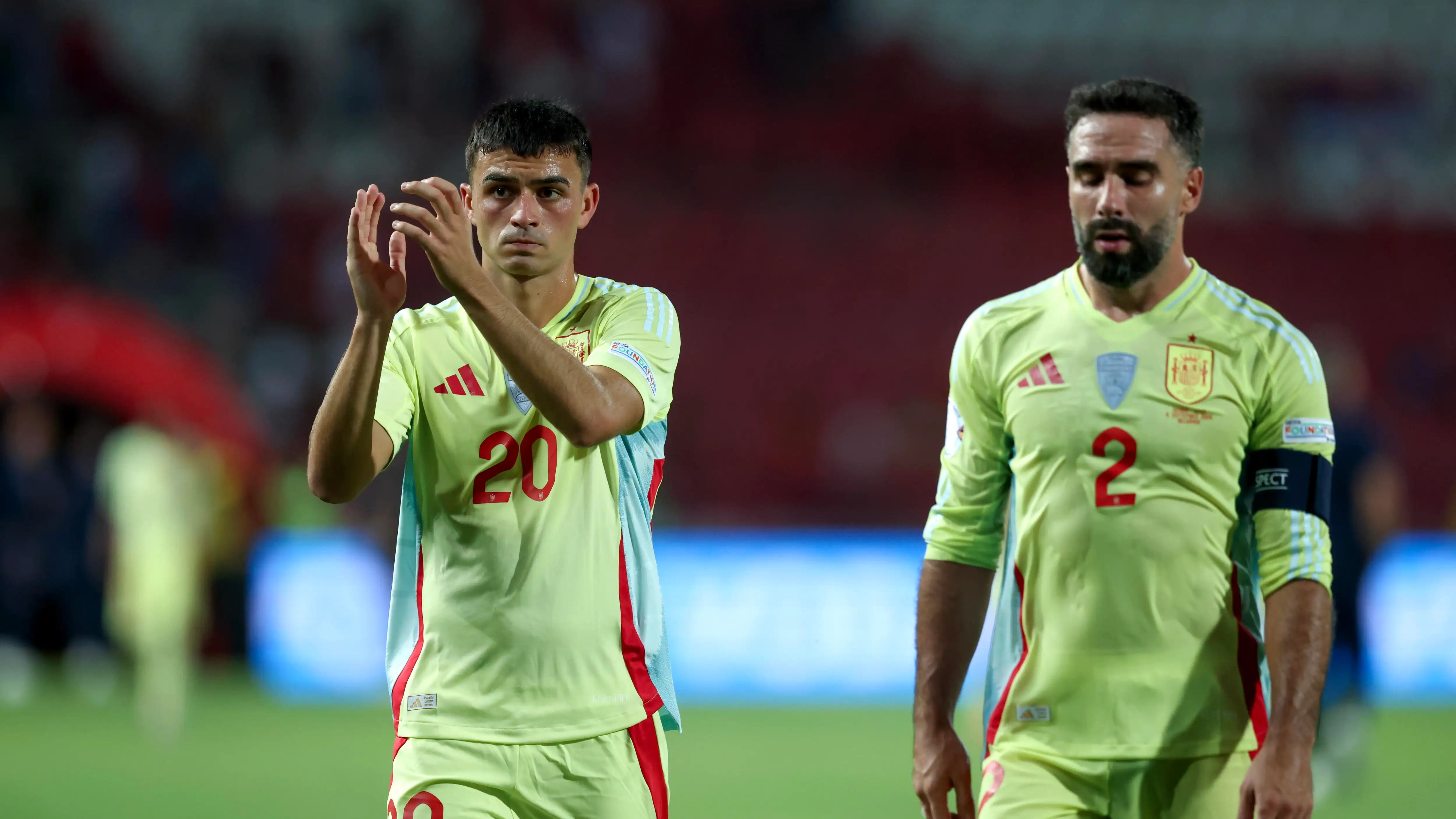 Pedri y Carvajal tras el empate entre Serbia y Espa&ntilde;a en la Nations League