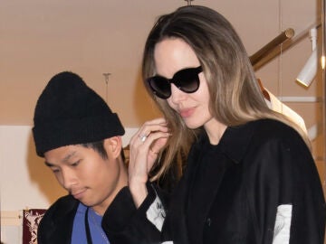 Angelina Jolie y su hijo Pax