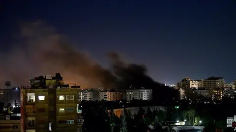 Aumentan a catorce los muertos y a más de 40 los heridos por varios bombardeos de Israel contra Siria Aumentan a catorce los muertos y a más de 40 los heridos por varios bombardeos de Israel contra Siria