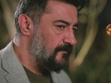 &iexcl;Todo era una pesadilla! Akif se echa atr&aacute;s en su confesi&oacute;n, pero deja una carta impactante para &Ouml;mer 