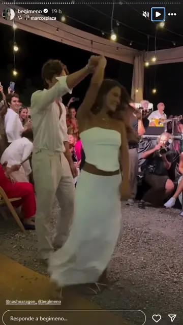 El segundo look de Bea Gimeno en su boda con Nacho Aragón El segundo look de Bea Gimeno en su boda con Nacho Aragón