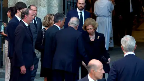 La Familia Real casi al completo, reunida de nuevo para despedir a Juan-Gómez Acebo La Familia Real casi al completo, reunida de nuevo para despedir a Juan-Gómez Acebo