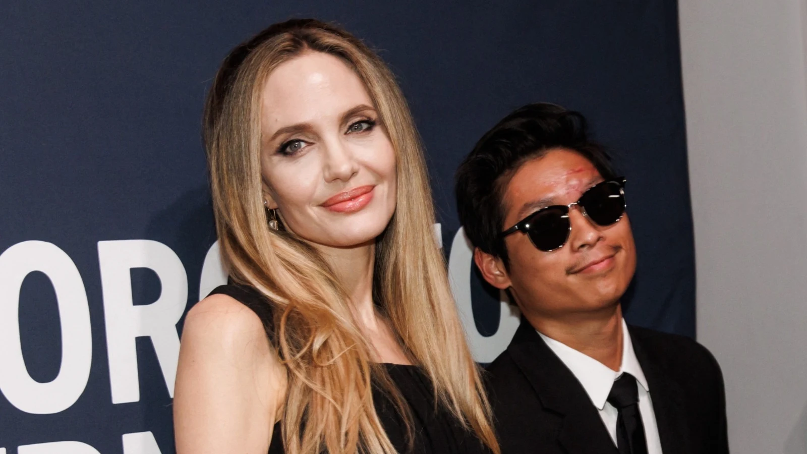 Angelina Jolie con su hijo Pax en el Festival de Cine de Toronto