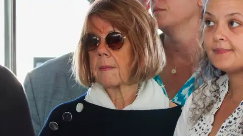 Gisèle a su llegada al Tribunal de Justicia de Aviñón este miércoles Gisèle a su llegada al Tribunal de Justicia de Aviñón este miércoles