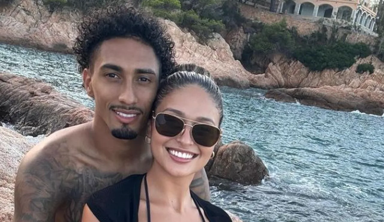 Raphinha y Natalia Rodrigues Belloli