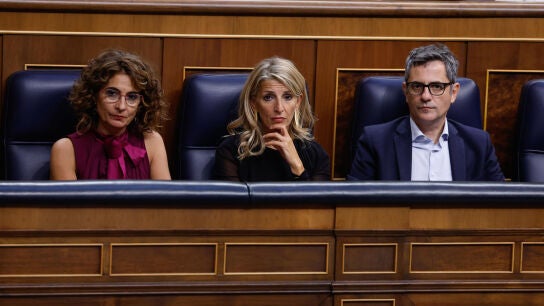 Mar&iacute;a jes&uacute;s Montero, Yolanda D&iacute;az y F&eacute;lix Bola&ntilde;os
