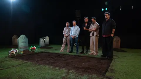 Pablo Motos le ha ido a visitar junto a los invitados y le ha dado la opción de salir, pero el youtuber ha dejado clara su voluntad de continuar con el reto. Pablo Motos le ha ido a visitar junto a los invitados y le ha dado la opción de salir, pero el youtuber ha dejado clara su voluntad de continuar con el reto.