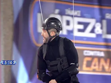 “Menos mal que ya he tenido a los niños”: Roberto Leal se juega el tipo… para nada “Menos mal que ya he tenido a los niños”: Roberto Leal se juega el tipo… para nada
