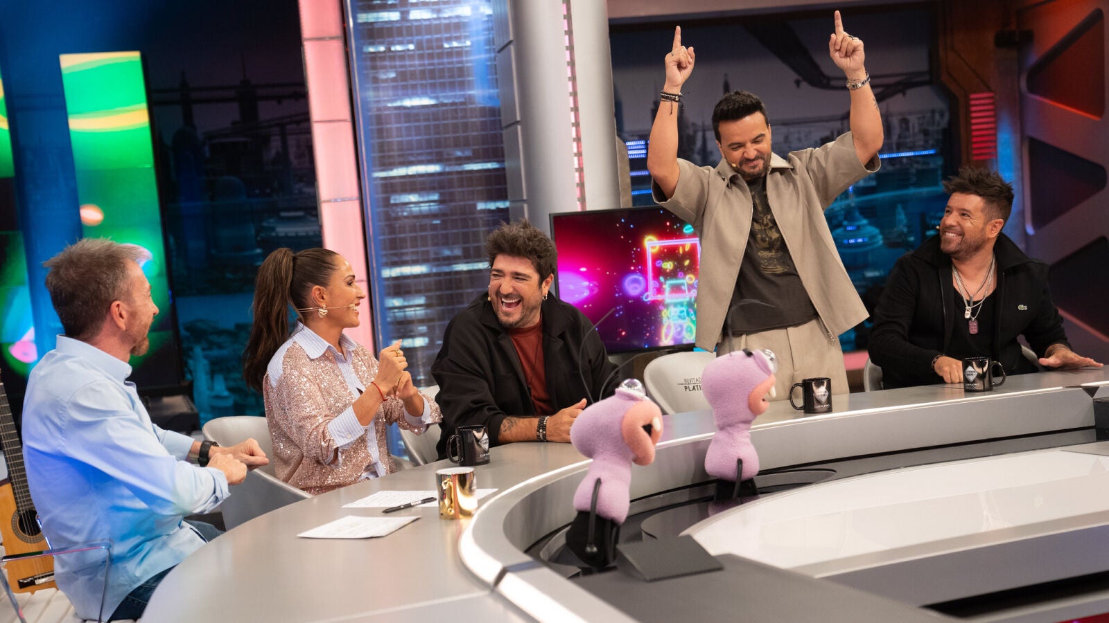 ¿Qué coach tiene mejor oído? ¡Las hormigas los ponen a prueba!