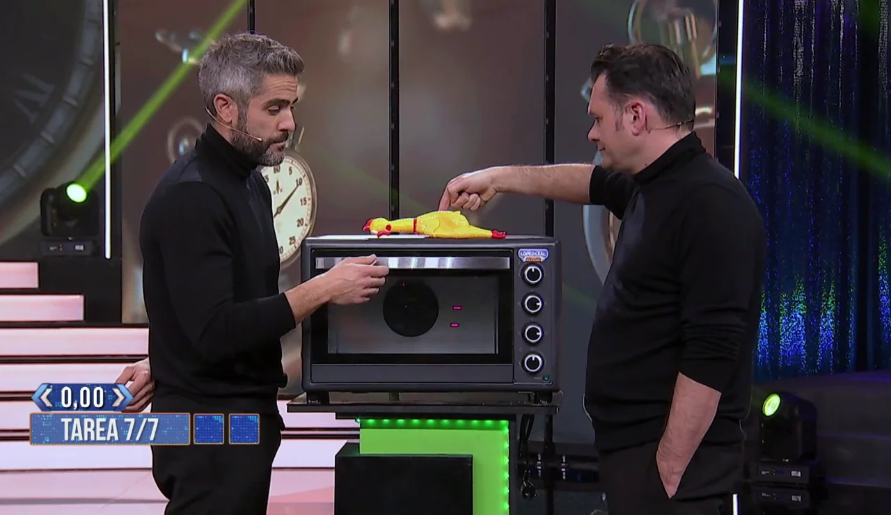 Un reto de altura: Itziar Miranda y Manu Baqueiro le cortan las alas a Roberto Leal e Iñaki López