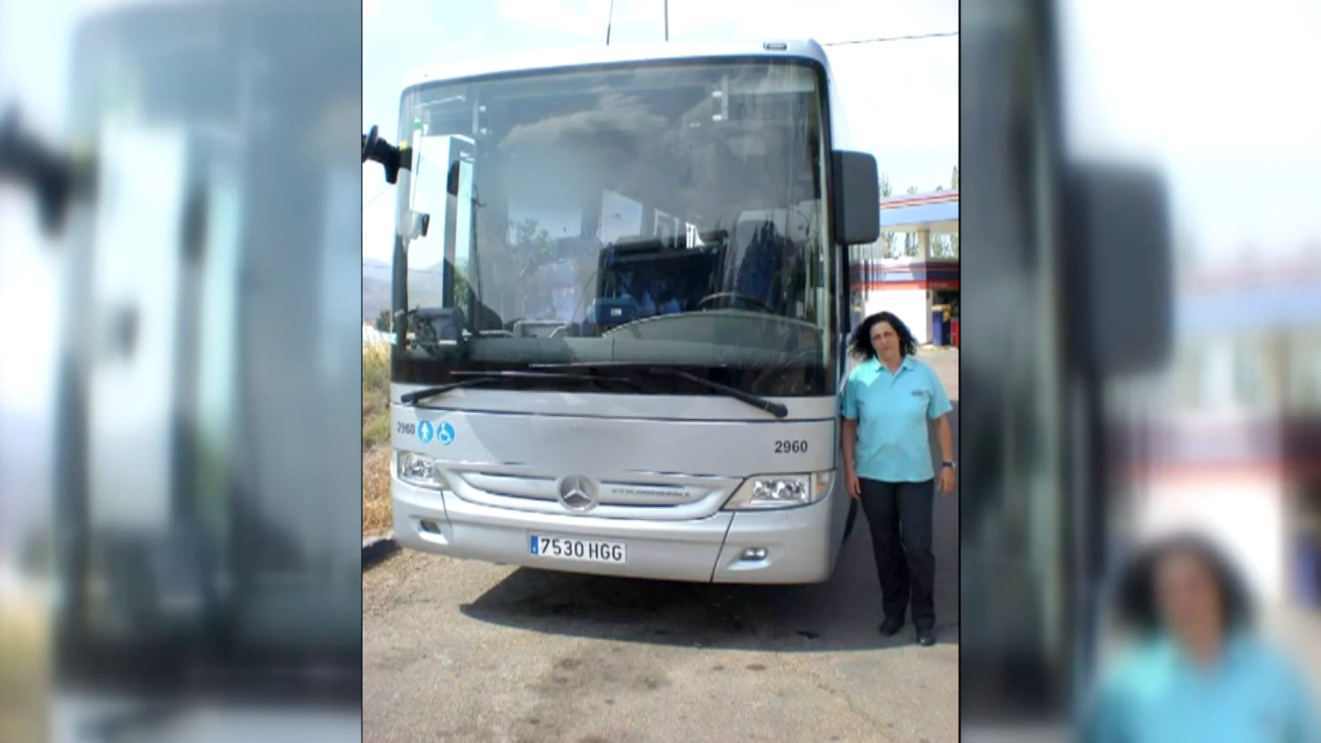 Despedida una conductora de autobús por tener regla abundante: "No me quedaba más remedio que parar" Despedida una conductora de autobús por tener regla abundante: "No me quedaba más remedio que parar"
