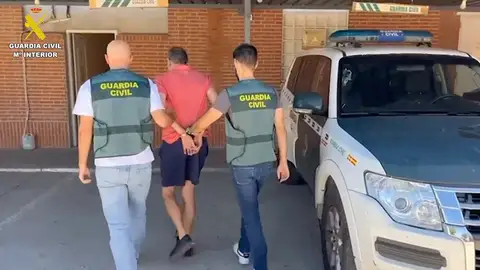 El detenido como presunto autor de la muerte de su mujer en Villabilla El detenido como presunto autor de la muerte de su mujer en Villabilla