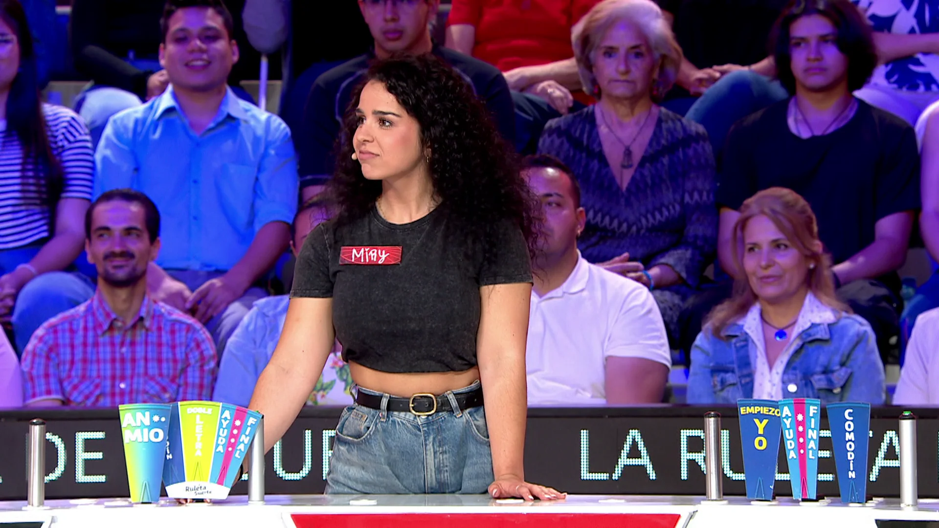 Miri utiliza el comodín y dice la frase que todos queremos escuchar: “¡Hemos venido a jugar!” Miri utiliza el comodín y dice la frase que todos queremos escuchar: “¡Hemos venido a jugar!”