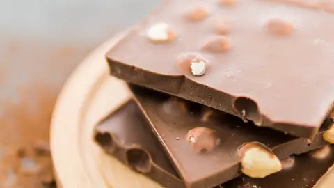 Chocolatina con avellana Chocolatina con avellana